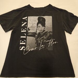 Hybrid Apparel Selena Como La Flor Official Graphic Tee - Black M